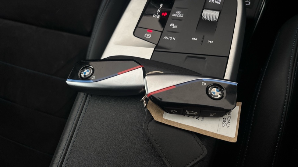 BMW iX1 2 keys available