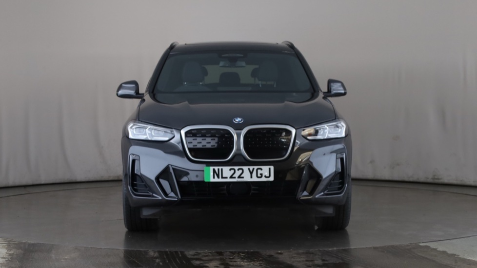 BMW iX3 Image 8