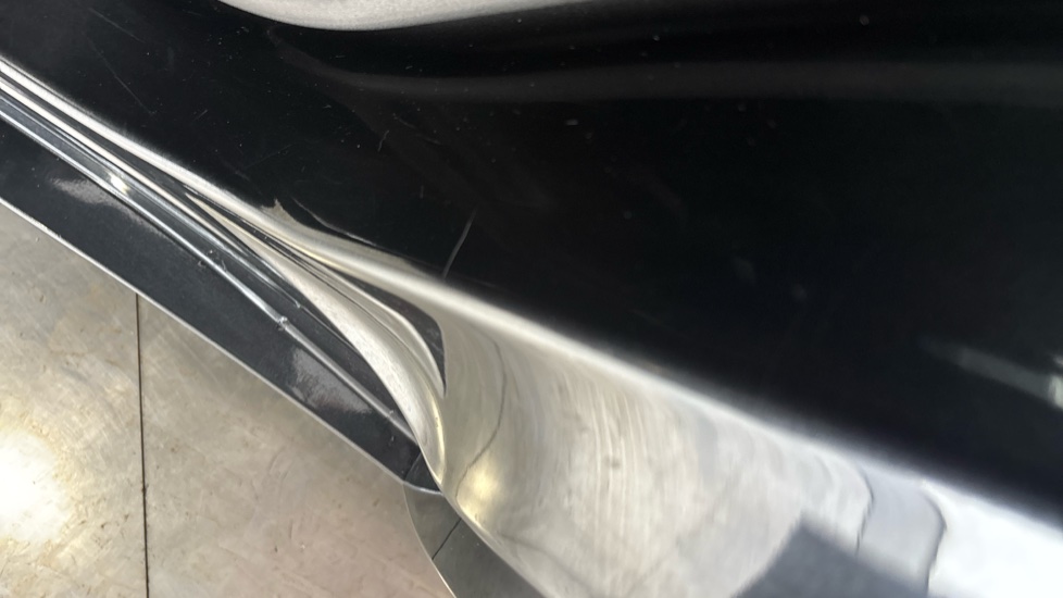 BMW iX3 scratches and dents