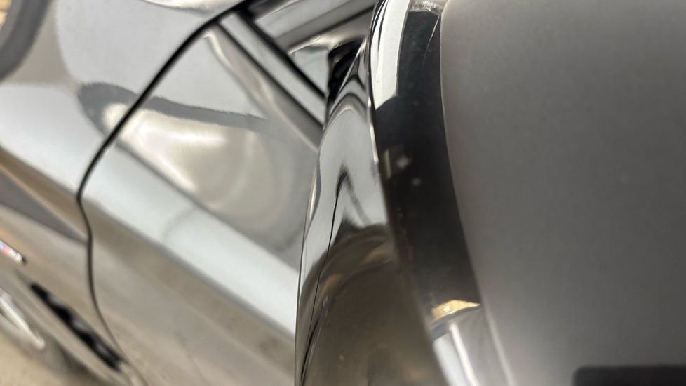 BMW iX3 chips