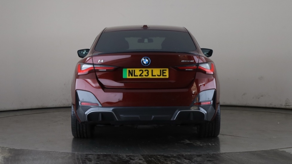 BMW I4 Image 4