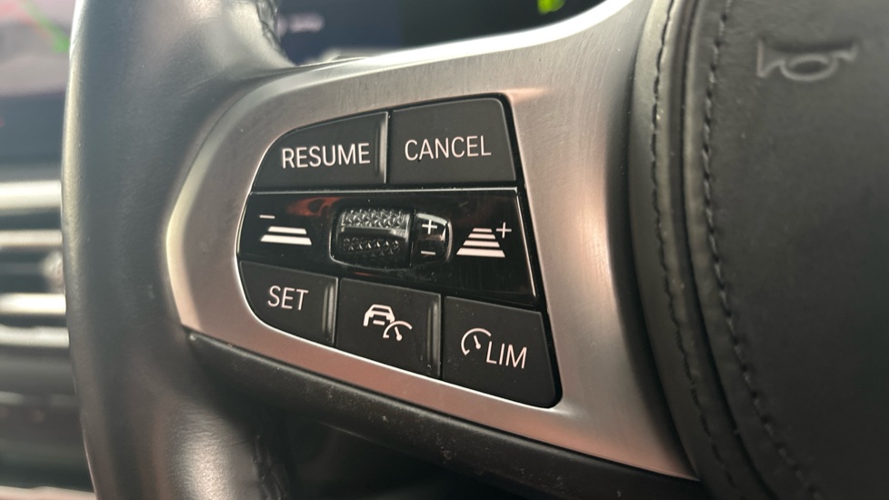 BMW I4 cruise control