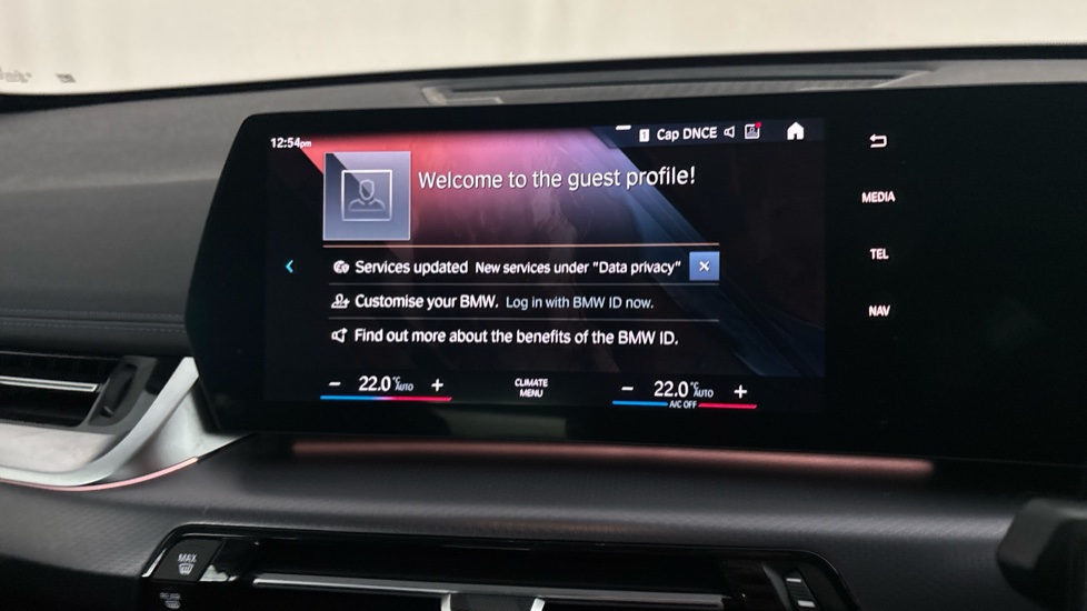 BMW iX1 Image 12