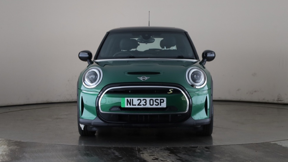 MINI HATCHBACK Image 8