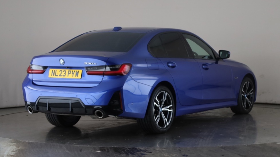 BMW 3 SERIES Image 5