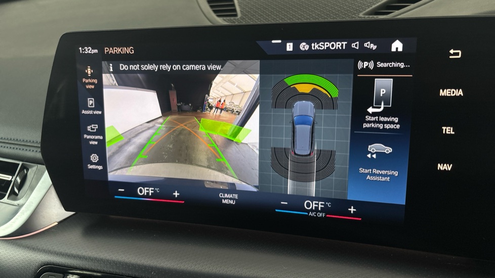 BMW iX1 reverse camera