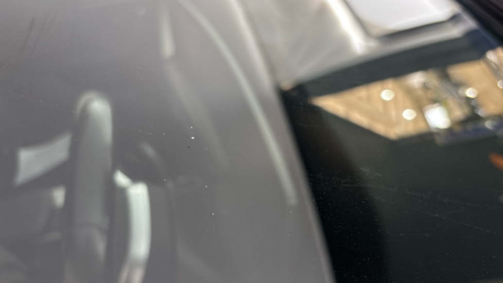 BMW iX1 Multiple chips