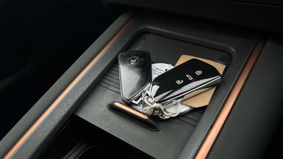 CUPRA BORN 2 keys available