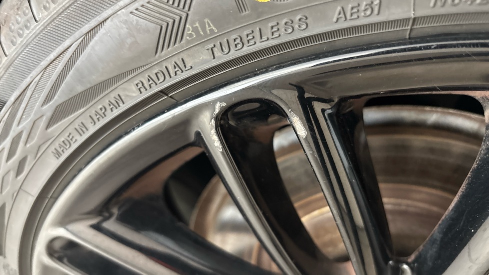 MINI HATCHBACK Scuff