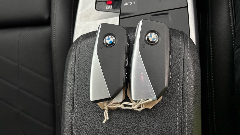 BMW iX1 two keys