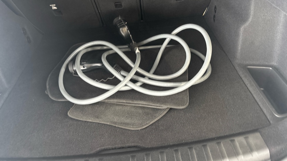 BMW iX1 Image 22