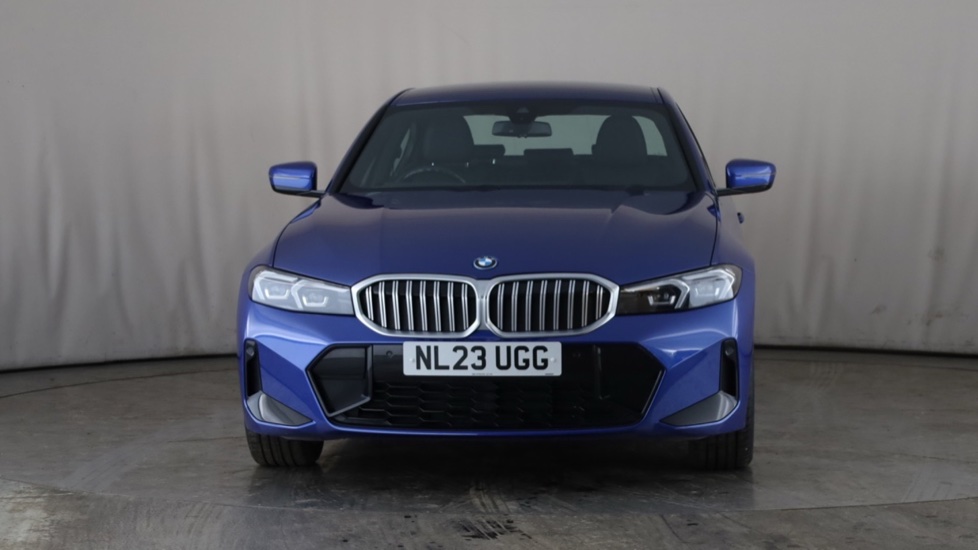 BMW 3 SERIES Image 8