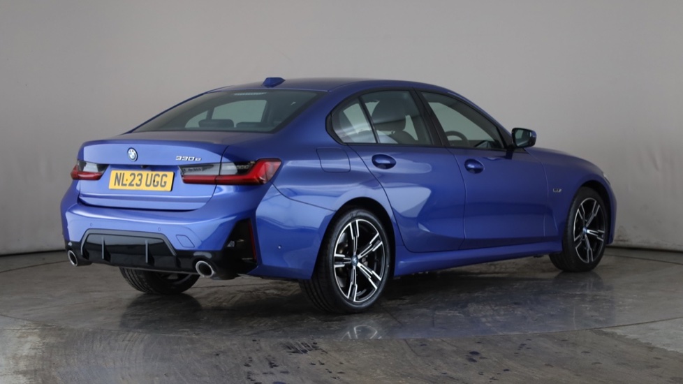 BMW 3 SERIES Image 5