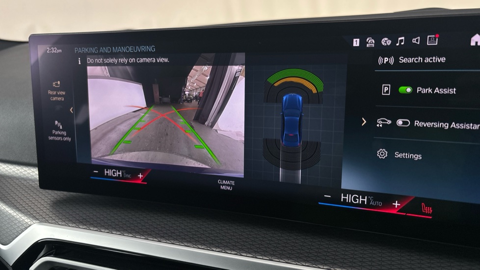 BMW 3 SERIES reverse camera