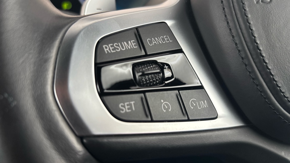 BMW 3 SERIES cruise control