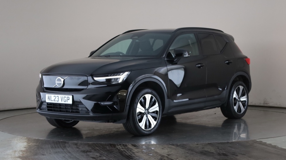 Used VOLVO XC40
