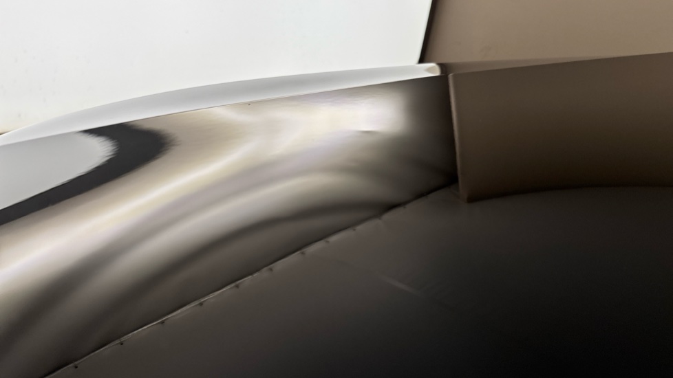 VOLVO XC40 Dents