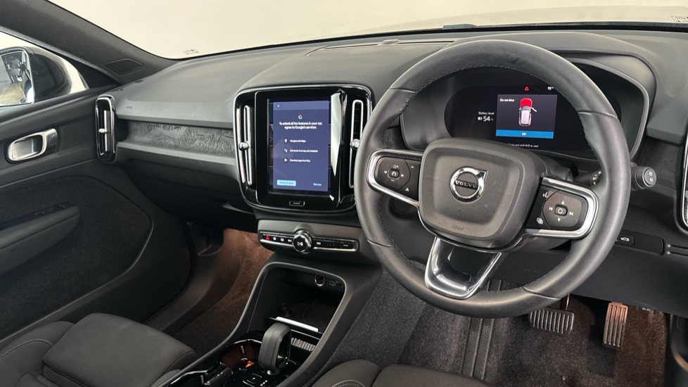 VOLVO XC40 Image 9