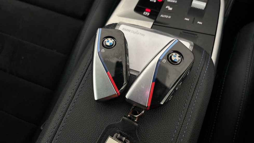 BMW iX1 3 keys available