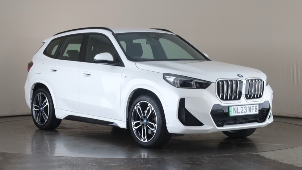 BMW iX1 Image 7
