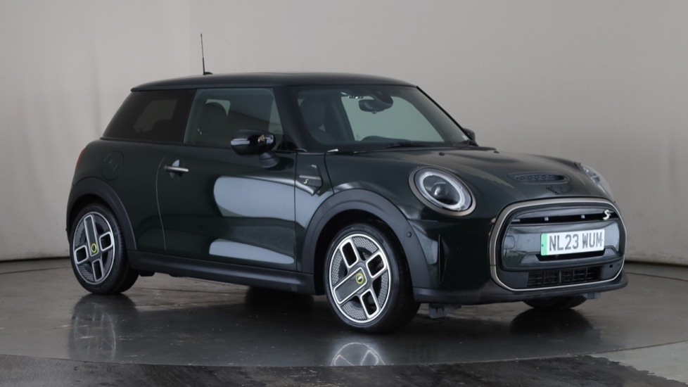 MINI HATCHBACK Image 7