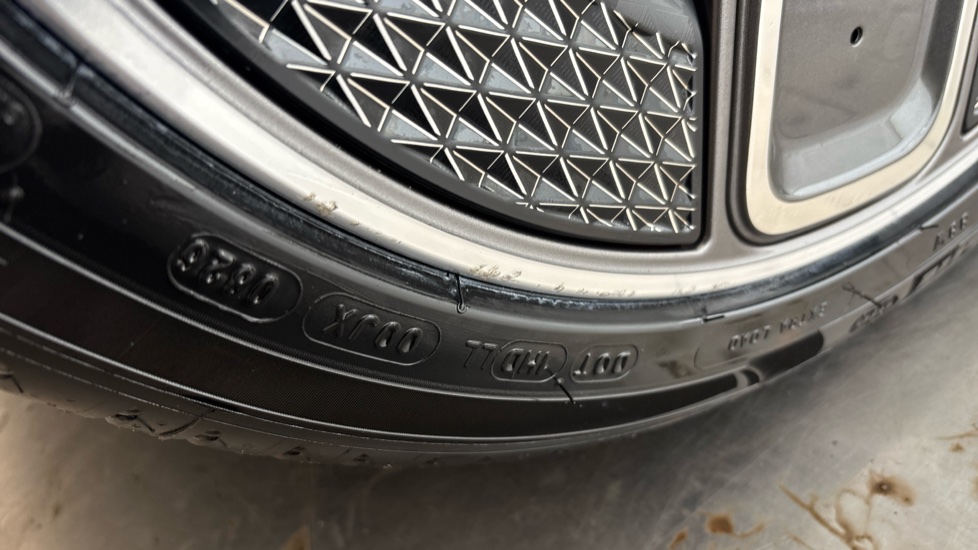 MINI HATCHBACK Scuff