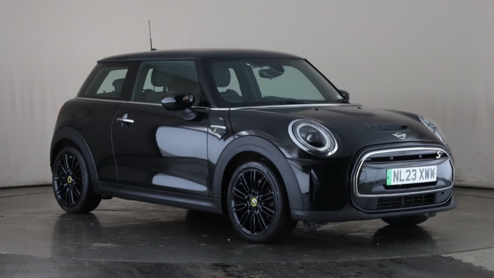 MINI HATCHBACK Image 7