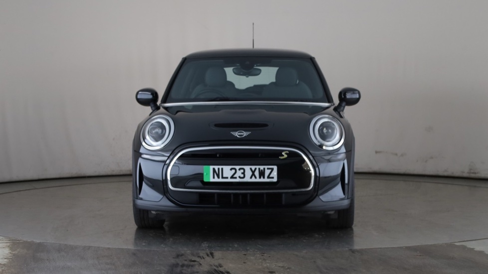 MINI HATCHBACK Image 8