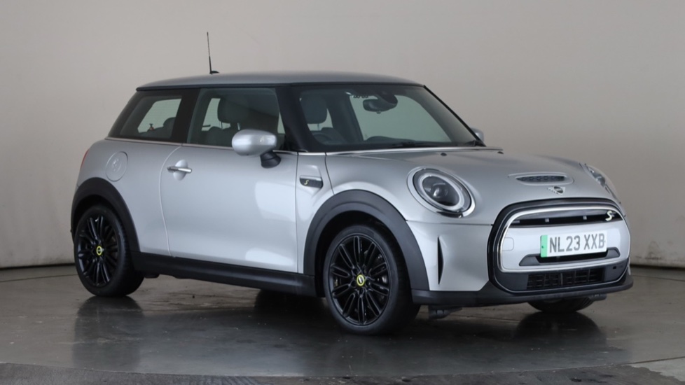 MINI HATCHBACK Image 7