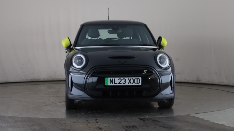 MINI HATCHBACK Image 8