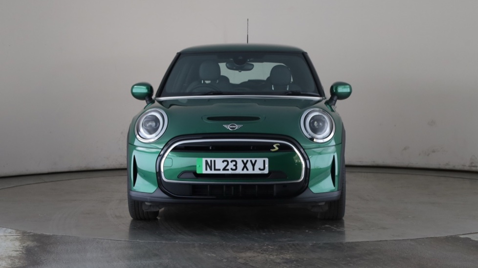 MINI HATCHBACK Image 8