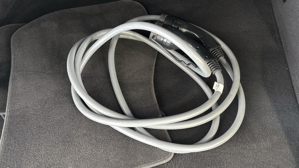 BMW iX1 Image 22