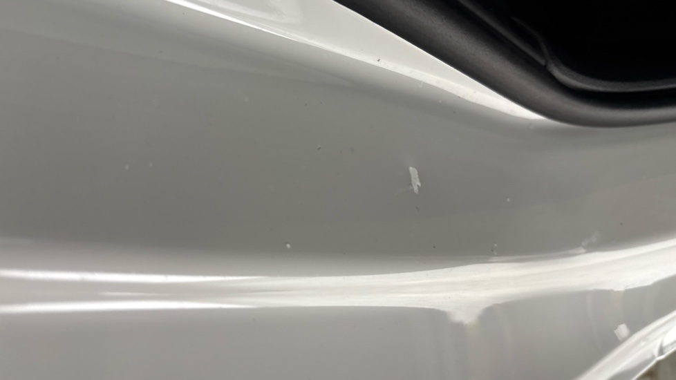 BMW 3 SERIES dent