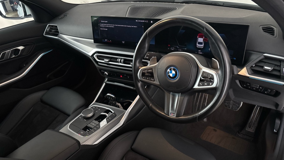BMW 3 SERIES Image 9