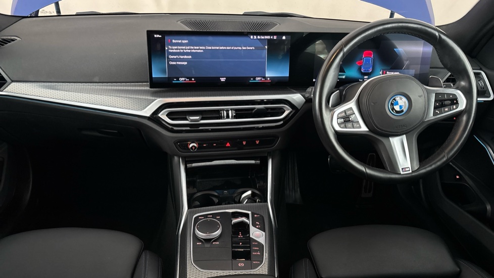 BMW 3 SERIES Image 11