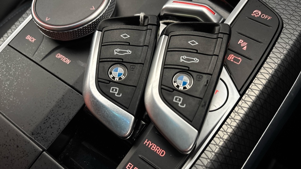 BMW 3 SERIES 2 keys