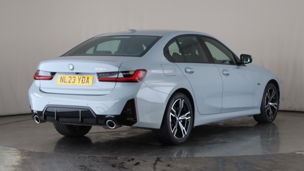 BMW 3 SERIES Image 5