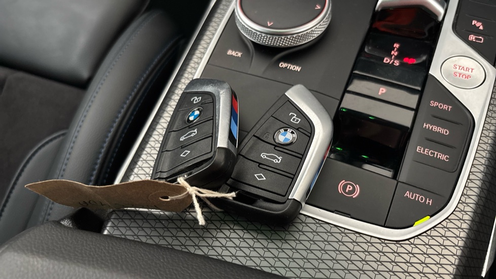 BMW 3 SERIES 2 keys available