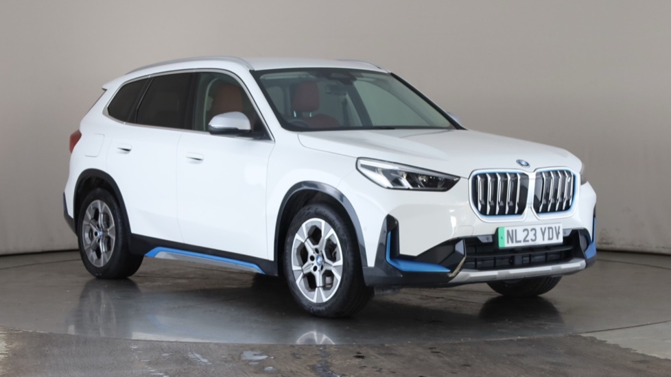 BMW iX1 Image 7