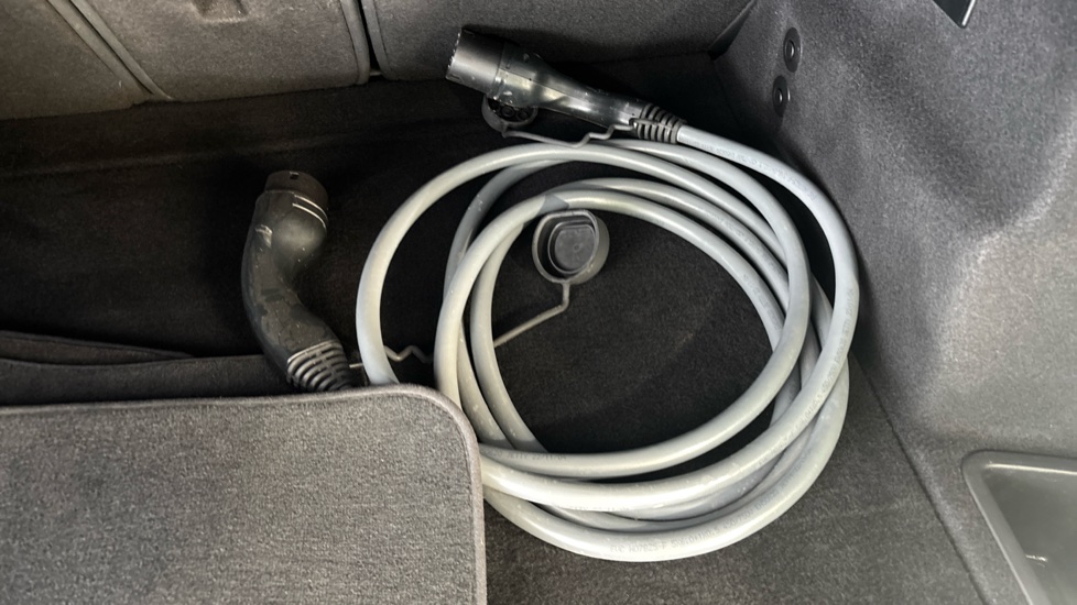 BMW iX1 Image 22