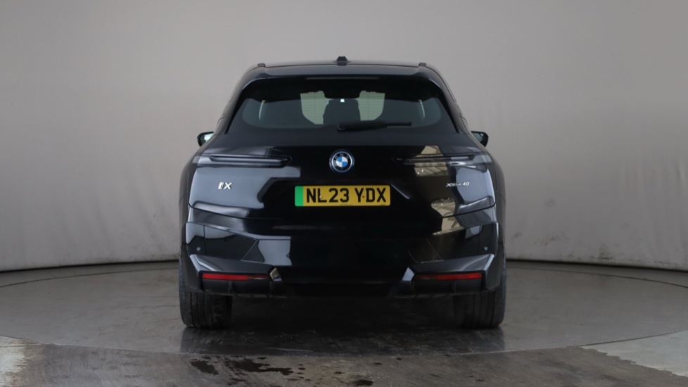BMW iX Image 4