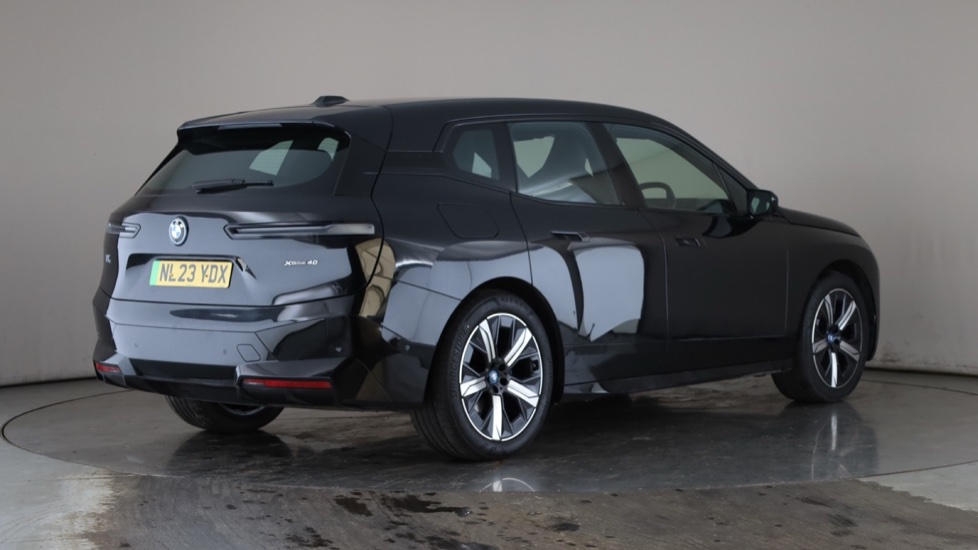 BMW iX Image 5