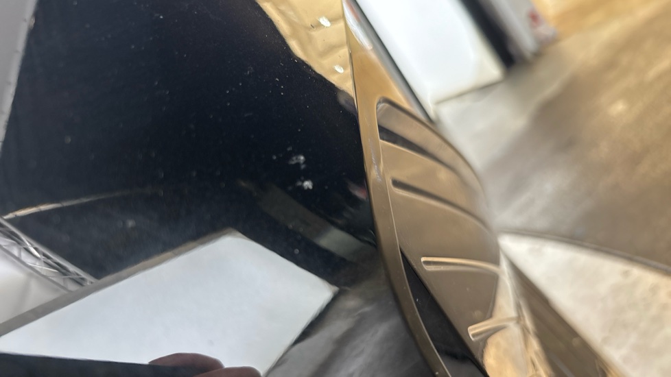 BMW iX chips