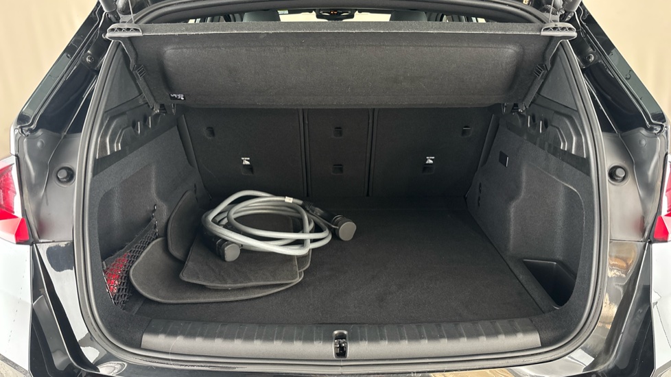 BMW iX1 Image 15