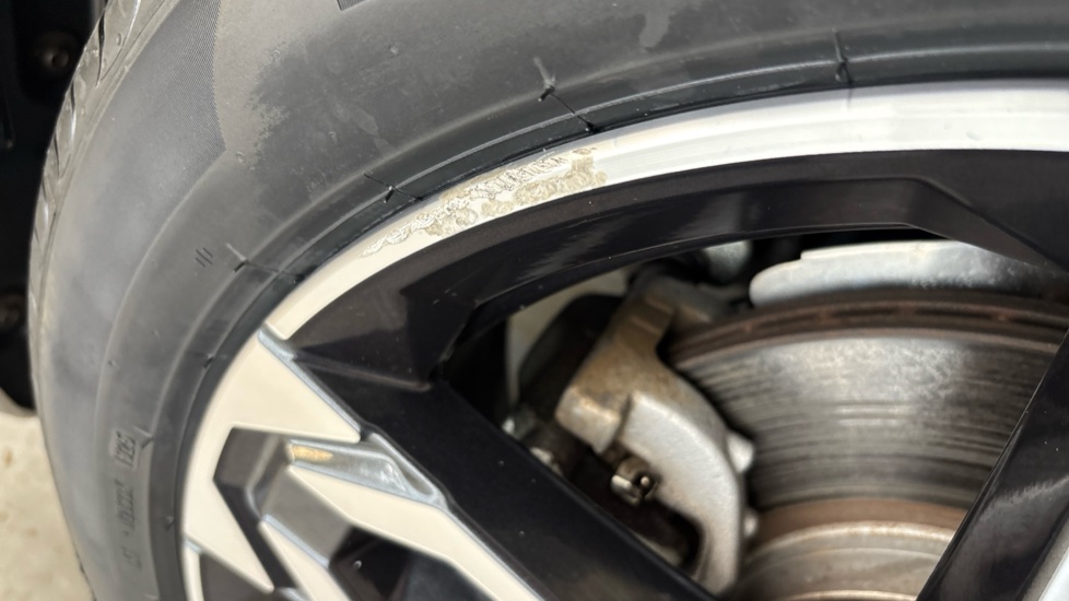 BMW iX1 scuff