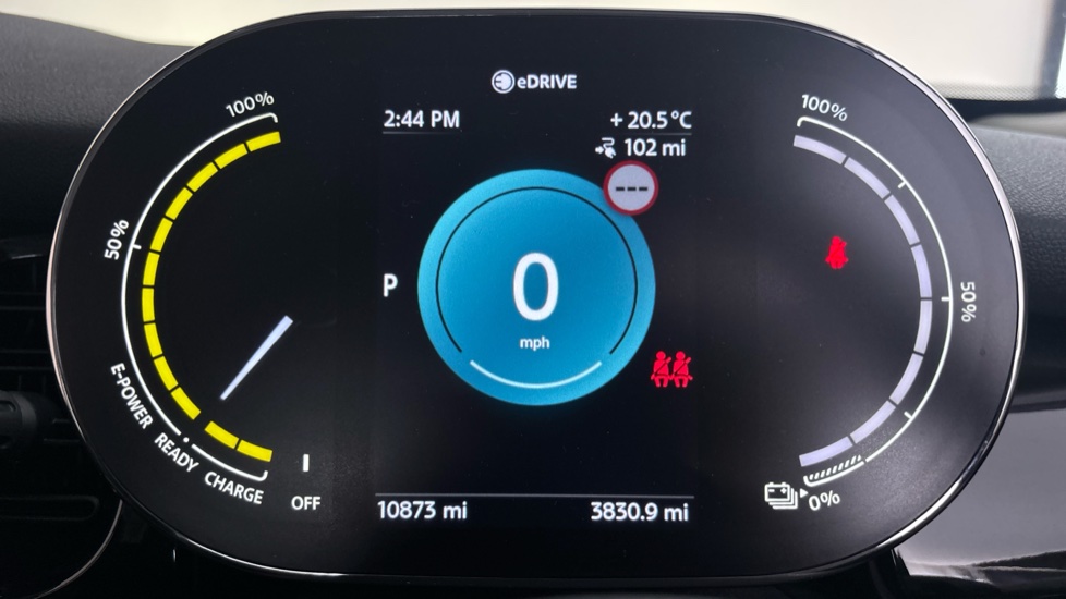 MINI HATCHBACK Image 13