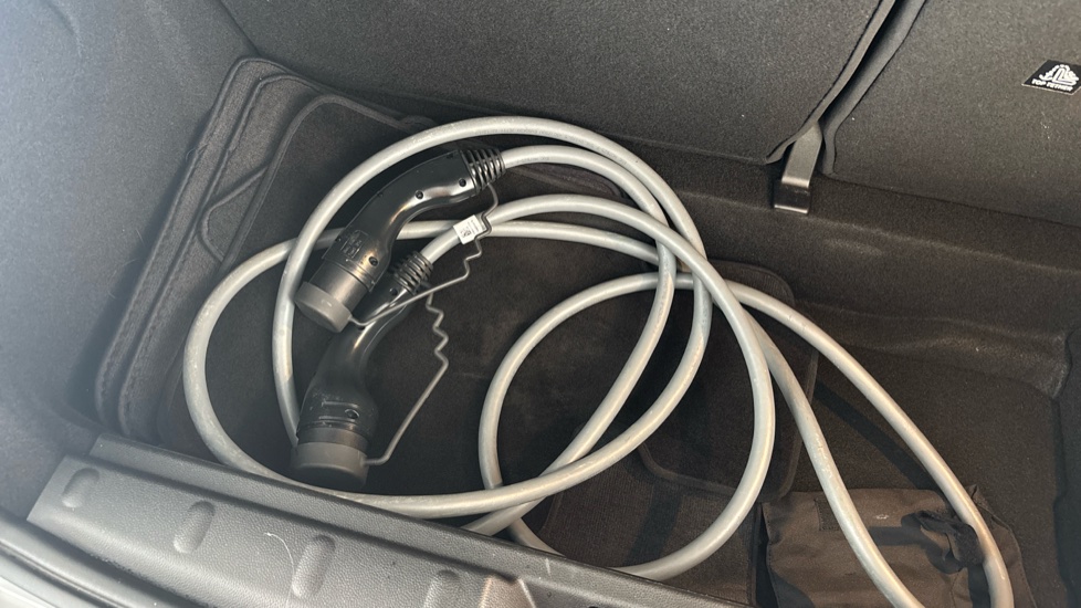 MINI HATCHBACK Image 22