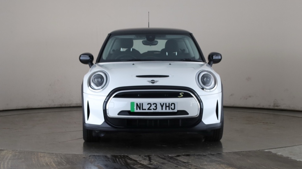 MINI HATCHBACK Image 8