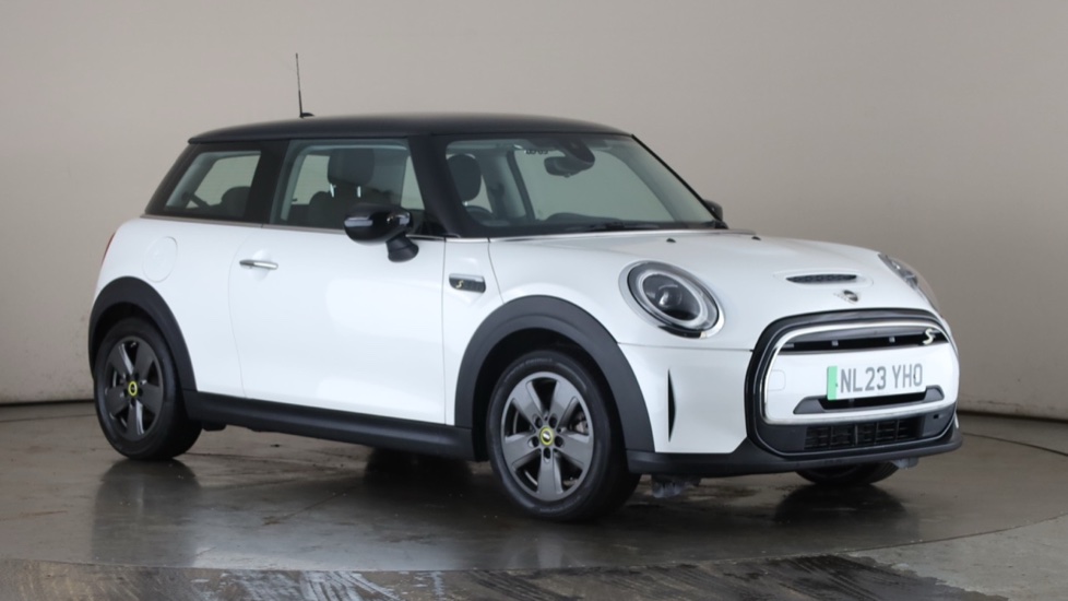 MINI HATCHBACK Image 7