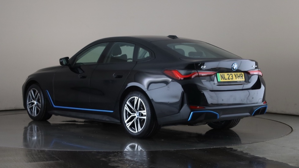 BMW I4 Image 3